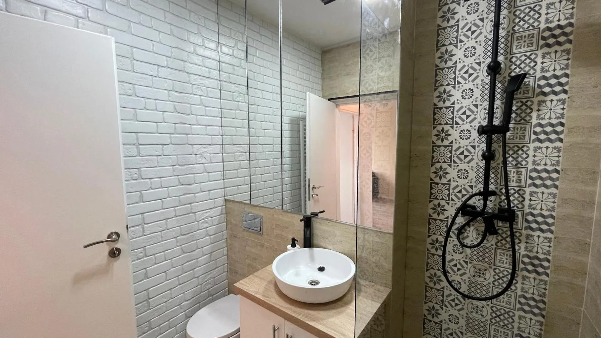 Lovers Enchantment Apartment Bucharest